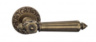 VNZ031 Дверная ручка на круглой розетке VENEZIA CASTELLO D4 матовая бронза классика латунь Италия