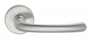 FCT026 Дверная ручка на круглой розетке Fratelli Cattini ISEO 7-CS матовый хром латунь Италия