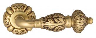 VNZ2834 Дверная ручка на круглой розетке VENEZIA LUCRECIA D5 французское золото/коричневый классика 