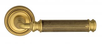 VNZ3010 Дверная ручка на круглой розетке VENEZIA MOSCA D3 французское золото/коричневый классика лат