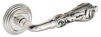 VNZ3653 Дверная ручка на круглой розетке VENEZIA MONTE CRISTO D8 натуральное серебро/черный  классик