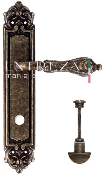 121985 Дверная ручка на планке PL02 EXTREZA GRETA 302 WC античная бронза F23 классика многослойное г