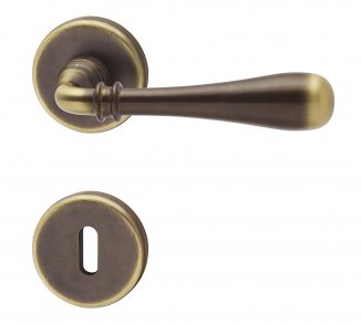 CLB234 Дверная ручка на круглой розетке COLOMBO Ida ID31R-BR бронза модерн многослойное гальваническ