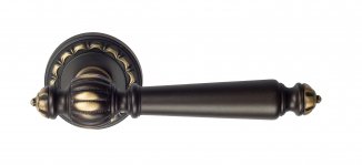 VNZ1239 Дверная ручка на круглой розетке VENEZIA PELLESTRINA D2 темная бронза классика латунь Италия