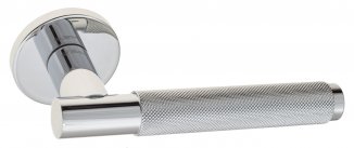 FCT829 Дверная ручка на круглой розетке Fratelli Cattini UNA X 7-FS-CR полированный хром латунь Итал
