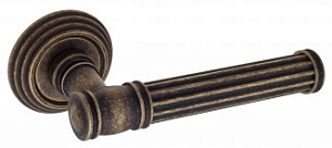 VNZ1873 Дверная ручка на круглой розетке VENEZIA IMPERO D8 античная бронза классика латунь Италия