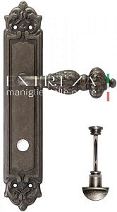 121415 Дверная ручка на планке PL02 EXTREZA TESLA  315 WC античное серебро F45 классика многослойное