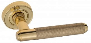 VNZ1922 Дверная ручка на круглой розетке VENEZIA EXA ZIG D6 полированная латунь классика латунь Итал