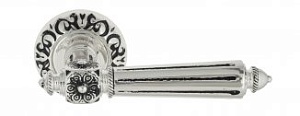 VNZ1337 Дверная ручка на круглой розетке VENEZIA CASTELLO D2 натуральное серебро/черный  классика ла