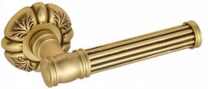VNZ3645 Дверная ручка на круглой розетке VENEZIA IMPERO D5 французское золото/коричневый классика ла