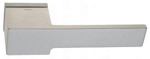 FCT439 Дверная ручка на прямоугольной розетке Fratelli Cattini OZO 6-CS матовый хром zamak (ЦАМ) Ита