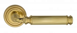 VNZ3007 Дверная ручка на круглой розетке VENEZIA MOSCA D3 полированная латунь классика латунь Италия