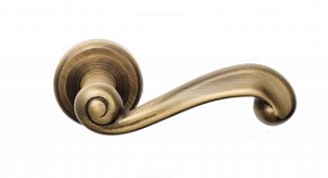 VNZ001 Дверная ручка на круглой розетке VENEZIA CARNEVALE D1 матовая бронза классика латунь Италия