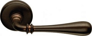 CLB040 Дверная ручка на круглой розетке COLOMBO Ida ID31RSB-BA античная бронза классика многослойное