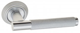 FCT880 Дверная ручка на круглой розетке Fratelli Cattini UNA X D8-CS полированный хром латунь Италия