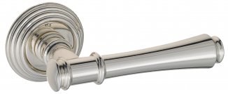 VNZ3754 Дверная ручка на круглой розетке VENEZIA CALLISTO D8 натуральное серебро классика латунь Ита
