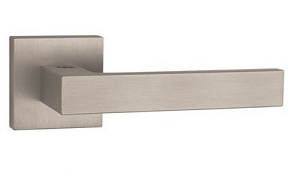 56366 Дверная ручка на квадратной розетке TUPAI SQURE 2275 Q полированный никель 142 модерн zamak (Ц